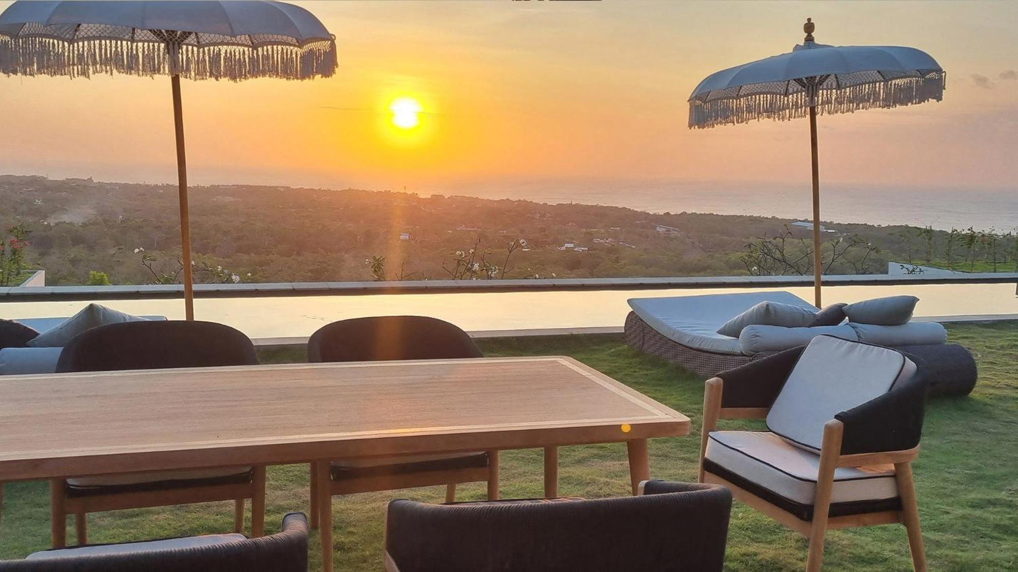 Uluwatu Sunset Hills Apartment Exterior foto