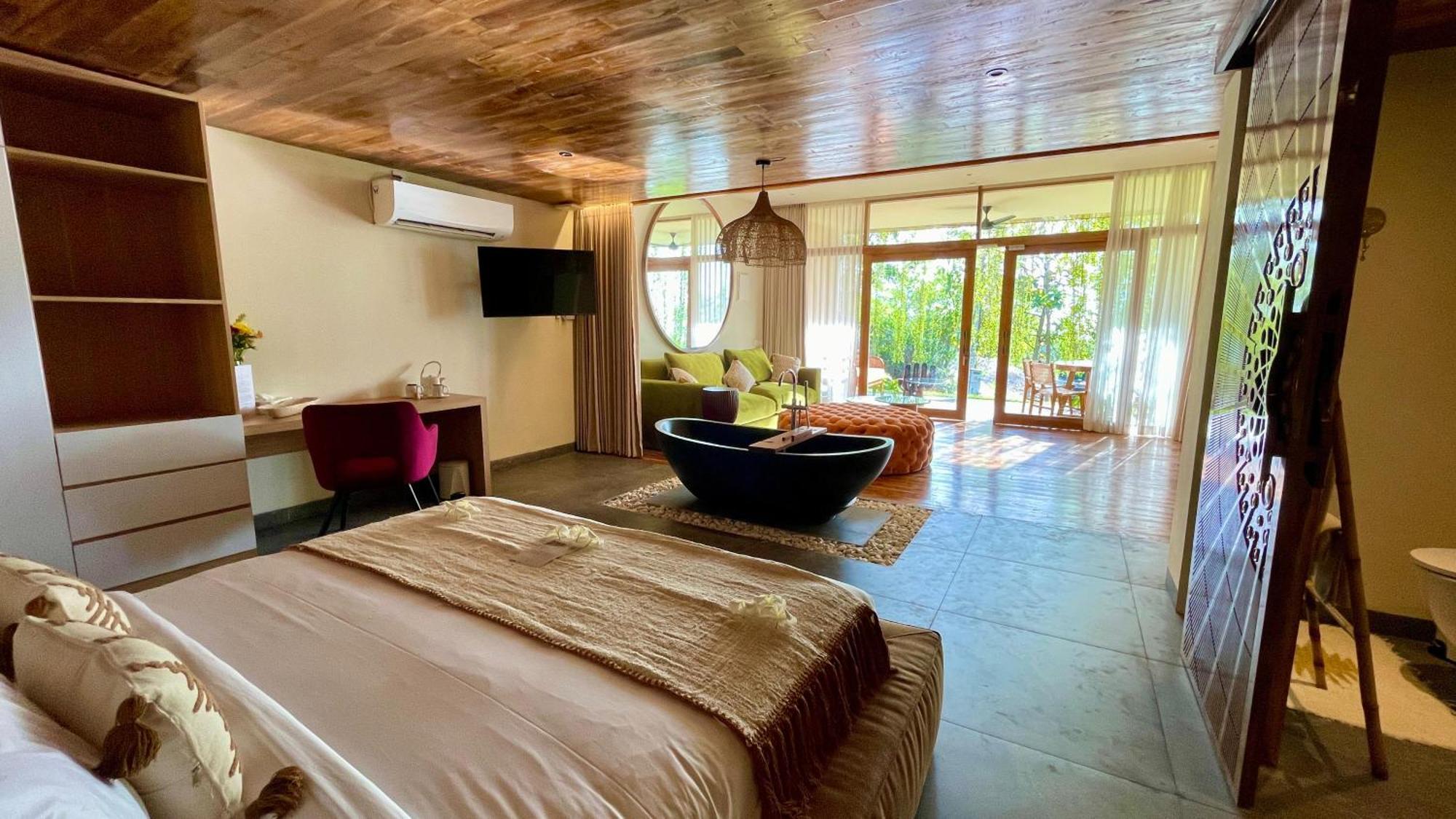 Uluwatu Sunset Hills Apartment Exterior foto